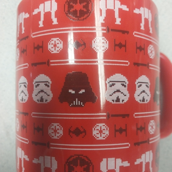 Star Wars  Red Mug - Picture 1 of 6